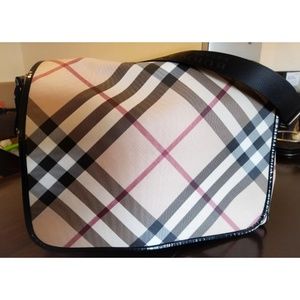 🚫SOLD🚫🔥Authentic Burberry🔥 Diaper Bag